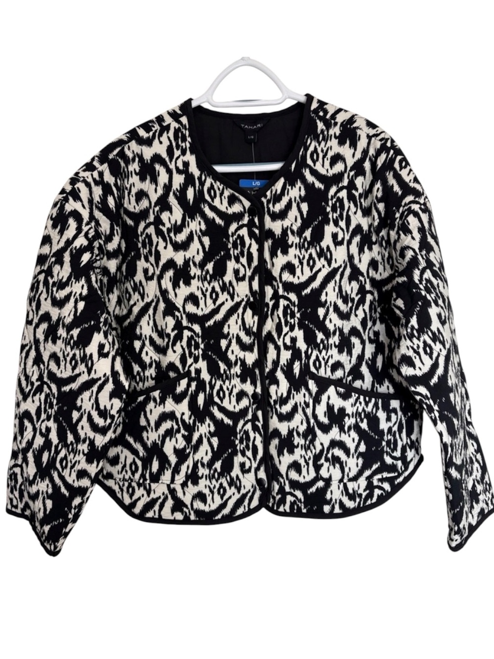 Tahari Black & White Snap Front Quilted Jacket NWT Size L